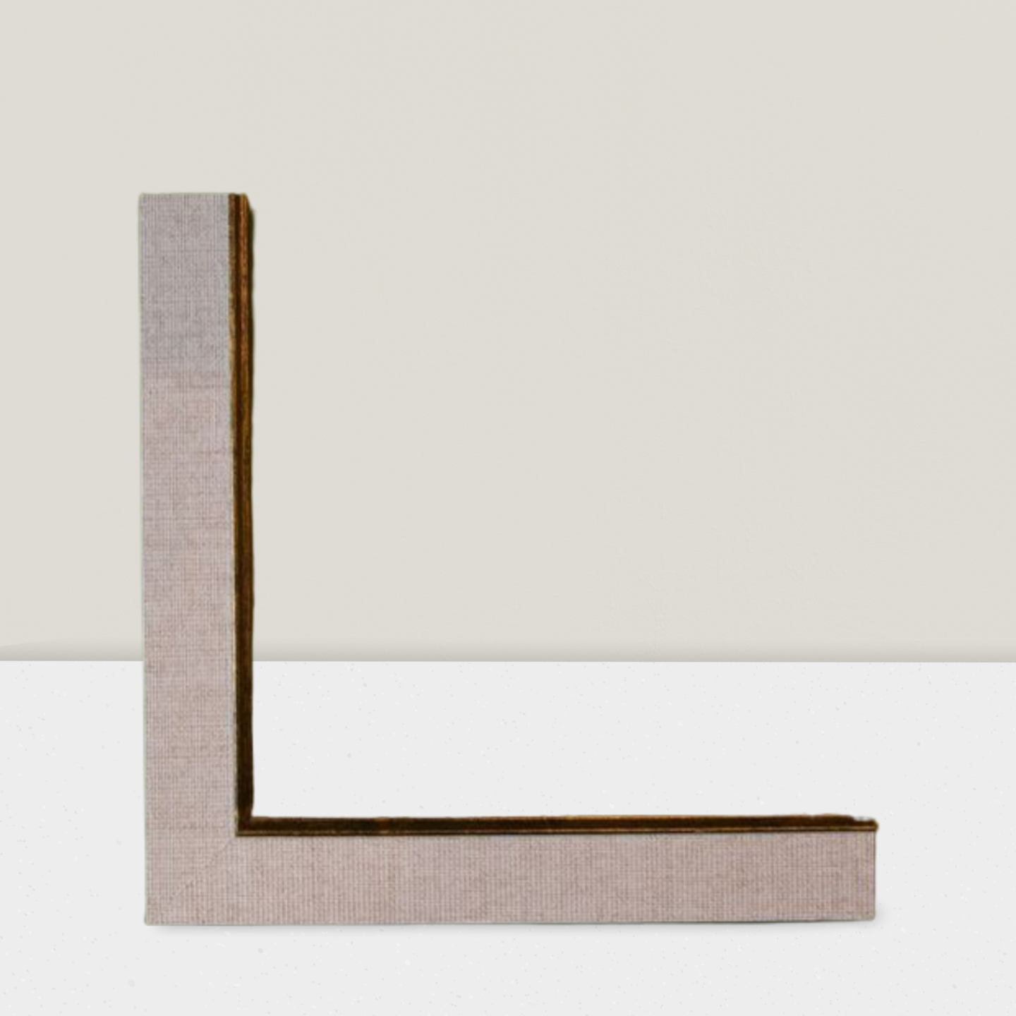 Linen-look white frame moulding - 1110B-303GX