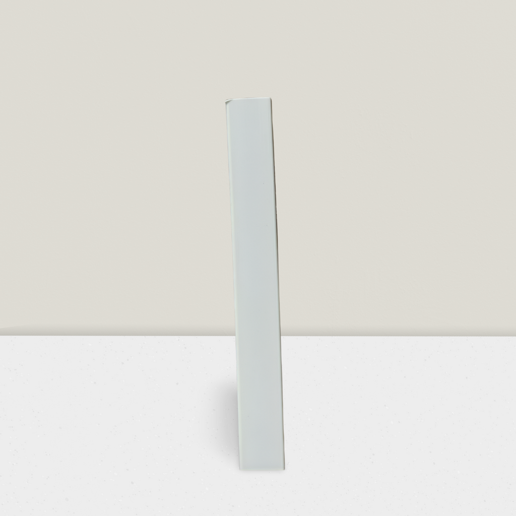 White slim-flat frame moulding - 524-W