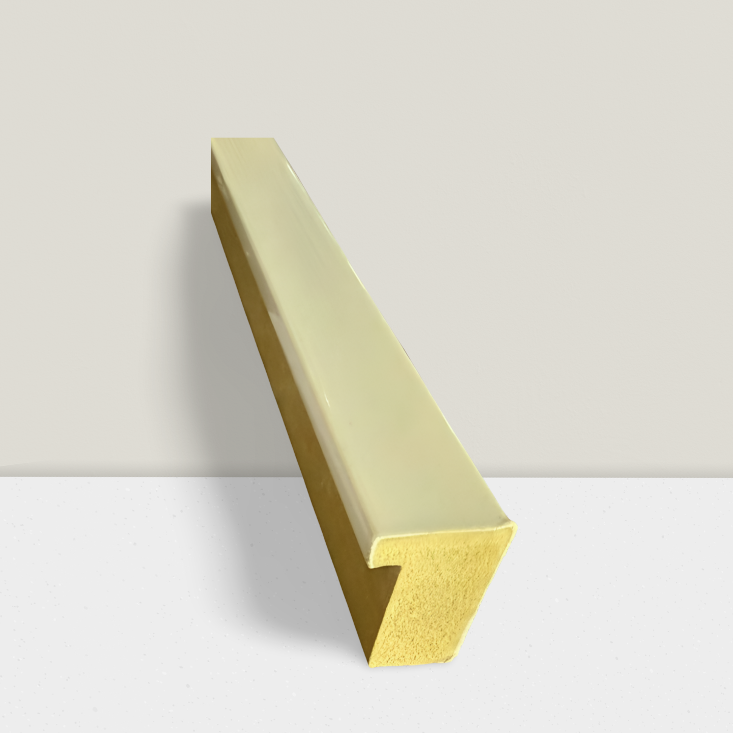 White slim-flat frame moulding - 524-W