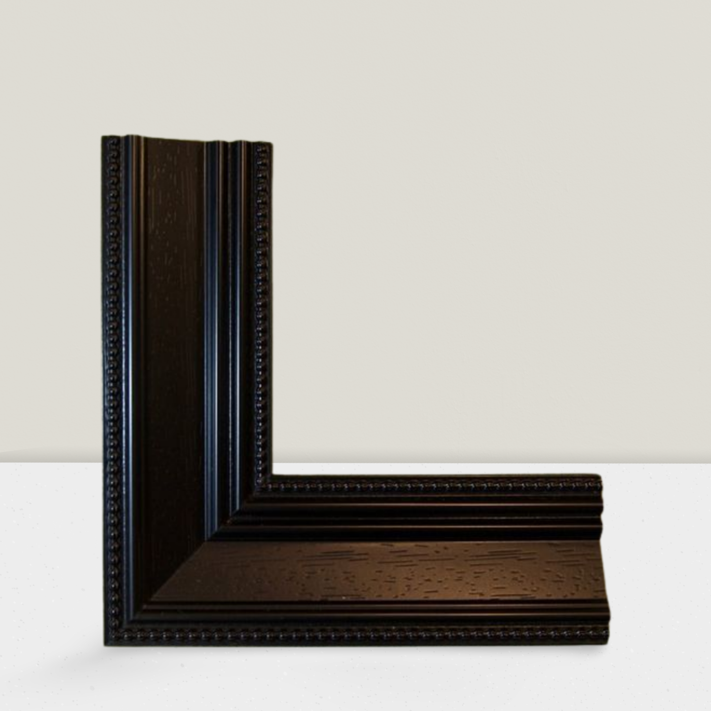 Classic Black Wood-Grain Frame Moulding - 8338-GF140-011-BY