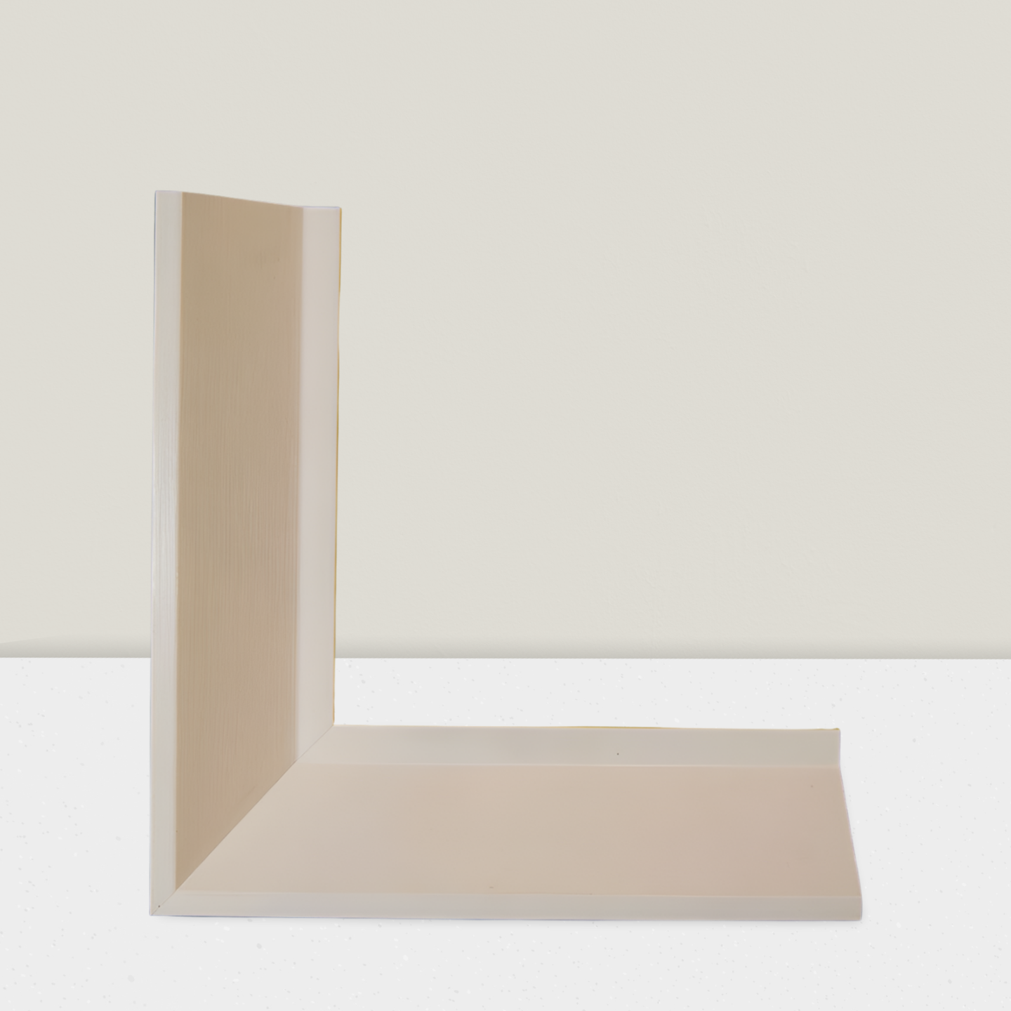 Simple White Angled frame moulding - 83503-GE050-864-BX