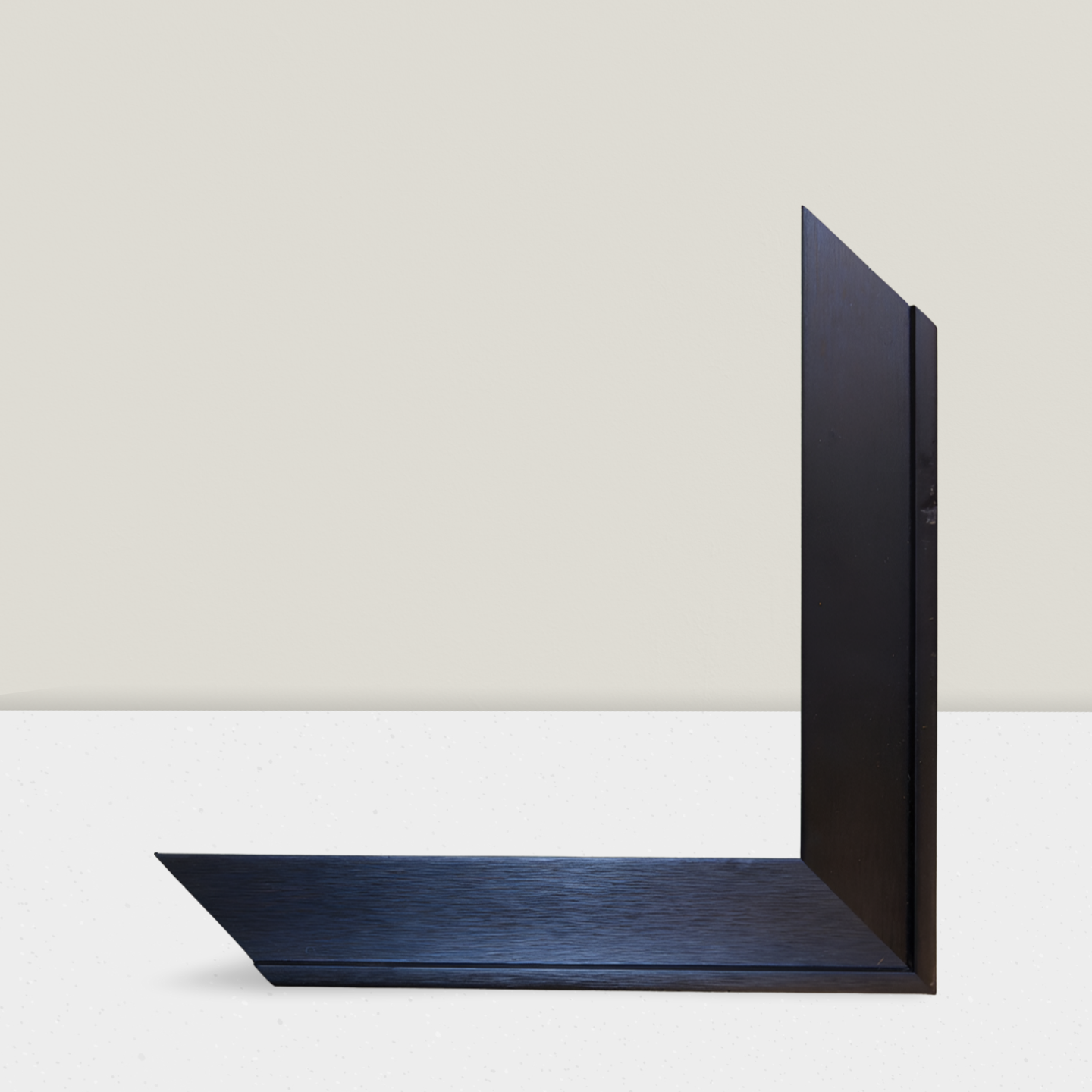 Sleek Black Brushed Frame Moulding - C080